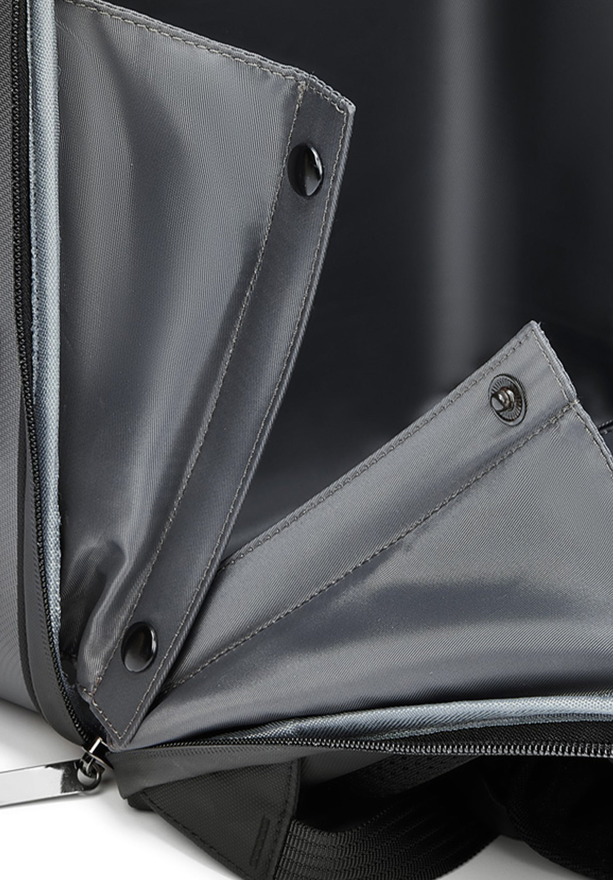 VICTOR NAVY HARDSHELL BAGPACK