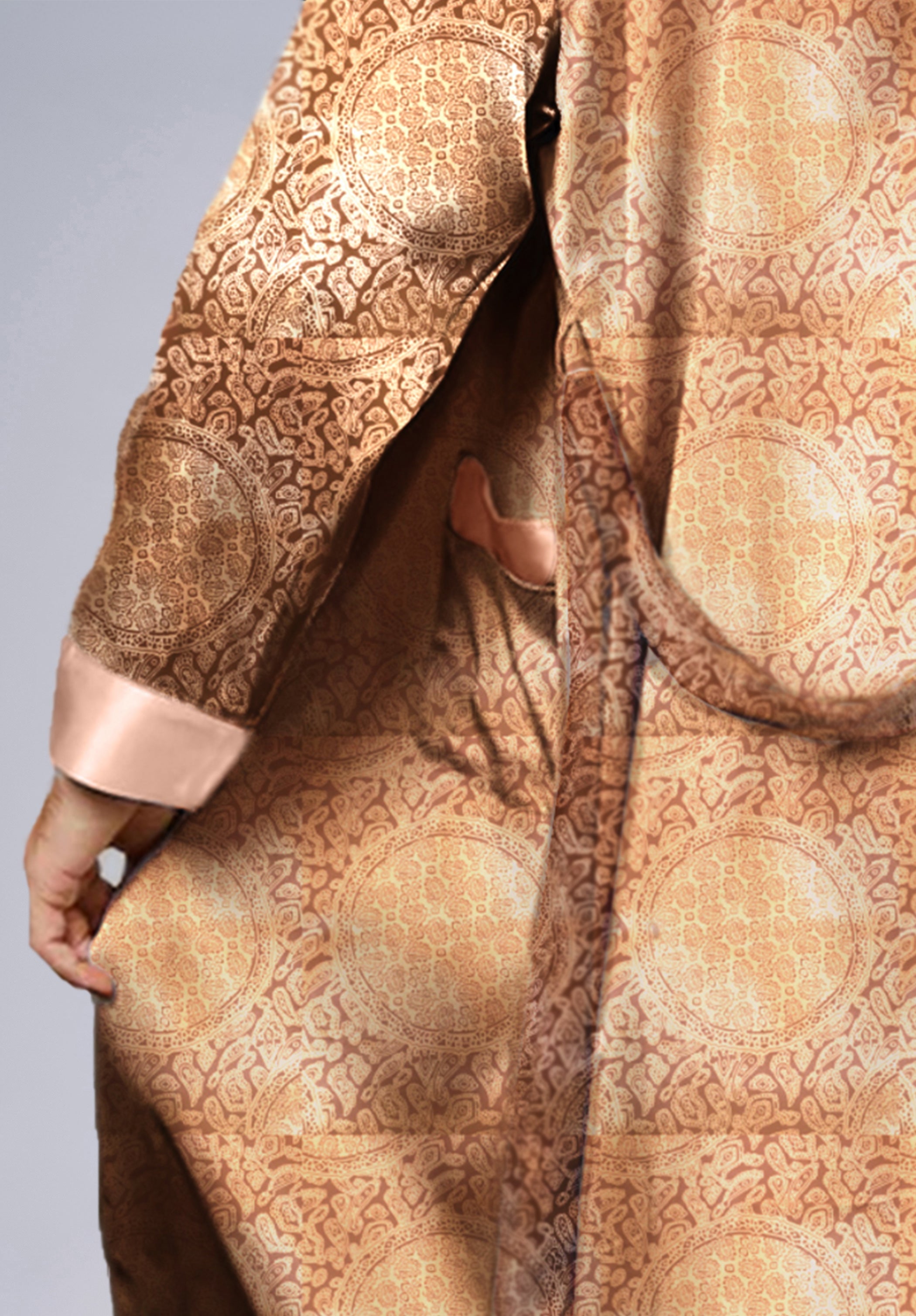 AURA LUXURE SILK ROBE